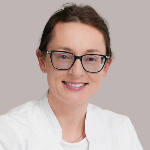 dr n. med. Agnieszka Pszonak - dermatolog przyjmujący pacjentów w Centrum Dermatologicznym FEBUMED.